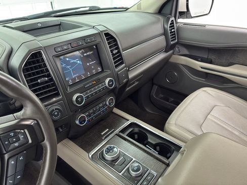 Used 2018 Ford Expedition Limited w/ Equipment Group 302A image 21