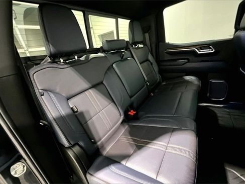 Used 2022 Chevrolet Silverado 1500 High Country w/ Max Trailering Package image 27