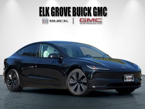 Used 2025 Tesla Model 3 Long Range image 2