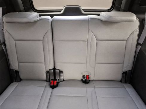 Used 2022 GMC Yukon SLT w/ SLT Luxury Package AWD/4WD image 12