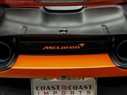 Used 2022 McLaren 720S Spider RWD image 20