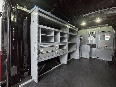Used 2017 Ford Transit 250 148 Medium Roof RWD image 15