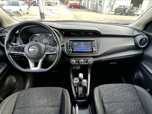 Used 2022 Nissan Kicks S w/ Interior Electronics Package image 15