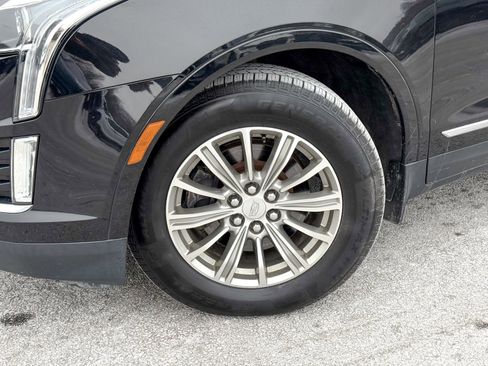 Used 2018 Cadillac XT5 Luxury w/ Driver Awareness Package image 11