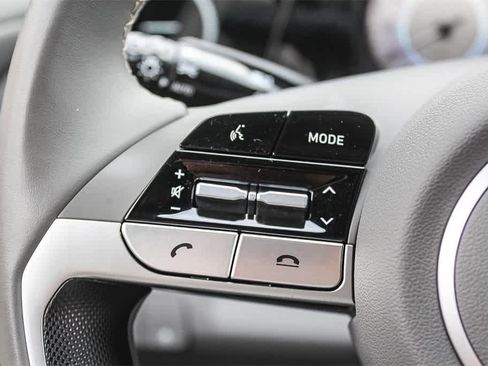 Used 2022 Hyundai Elantra SEL w/ Convenience Package image 32