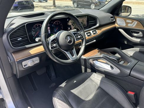 Used 2020 Mercedes-Benz GLS 450 4MATIC image 18