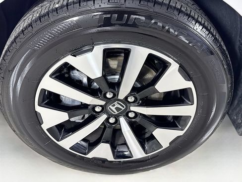Certified 2026 Honda Odyssey EX-L image 44