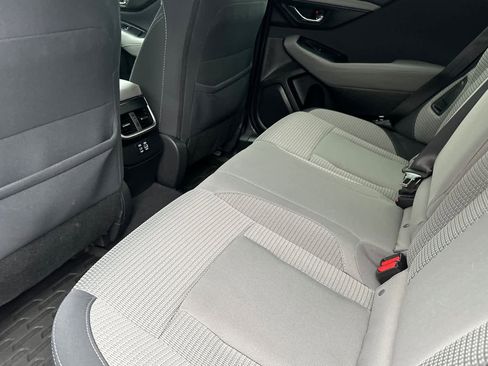 Used 2023 Subaru Outback Premium image 4