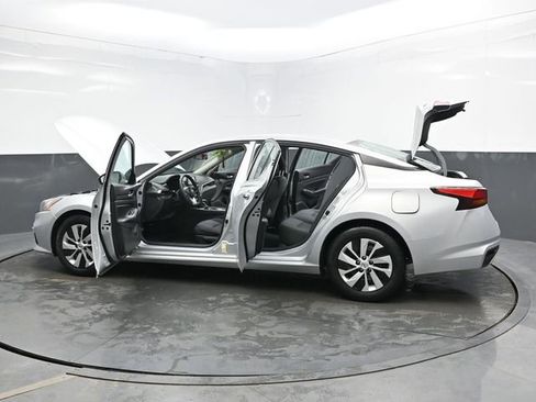 Used 2021 Nissan Altima 2.5 S image 35