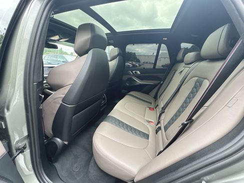 Used 2022 BMW X5 M w/ Competition Package 2 AWD/4WD image 25