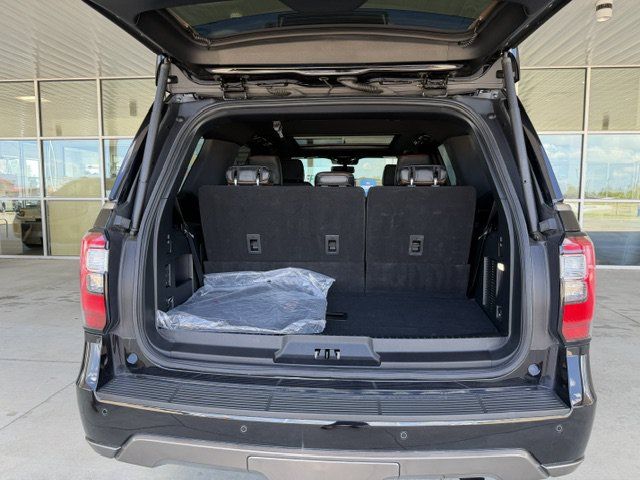 Used 2021 Ford Expedition King Ranch AWD/4WD image 5