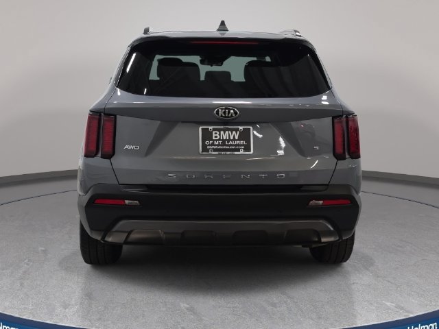 Used 2021 Kia Sorento S w/ Panoramic Sunroof Package AWD/4WD image 7