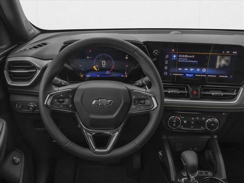 New 2026 Chevrolet TrailBlazer ACTIV FWD image 4