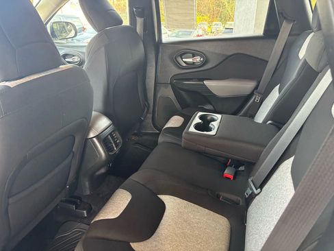 Used 2014 Jeep Cherokee Latitude w/ Trailer Tow Group image 19