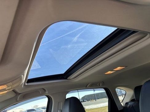 Used 2018 MAZDA CX-5 Touring w/ Preferred Equipment Package image 31