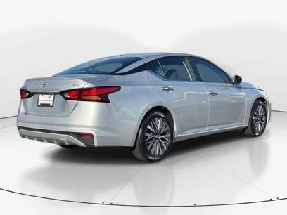 Used 2024 Nissan Altima 2.5 SV