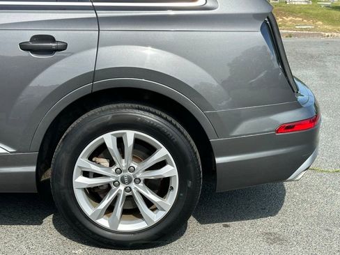 Used 2018 Audi Q7 3.0T Premium AWD/4WD image 41