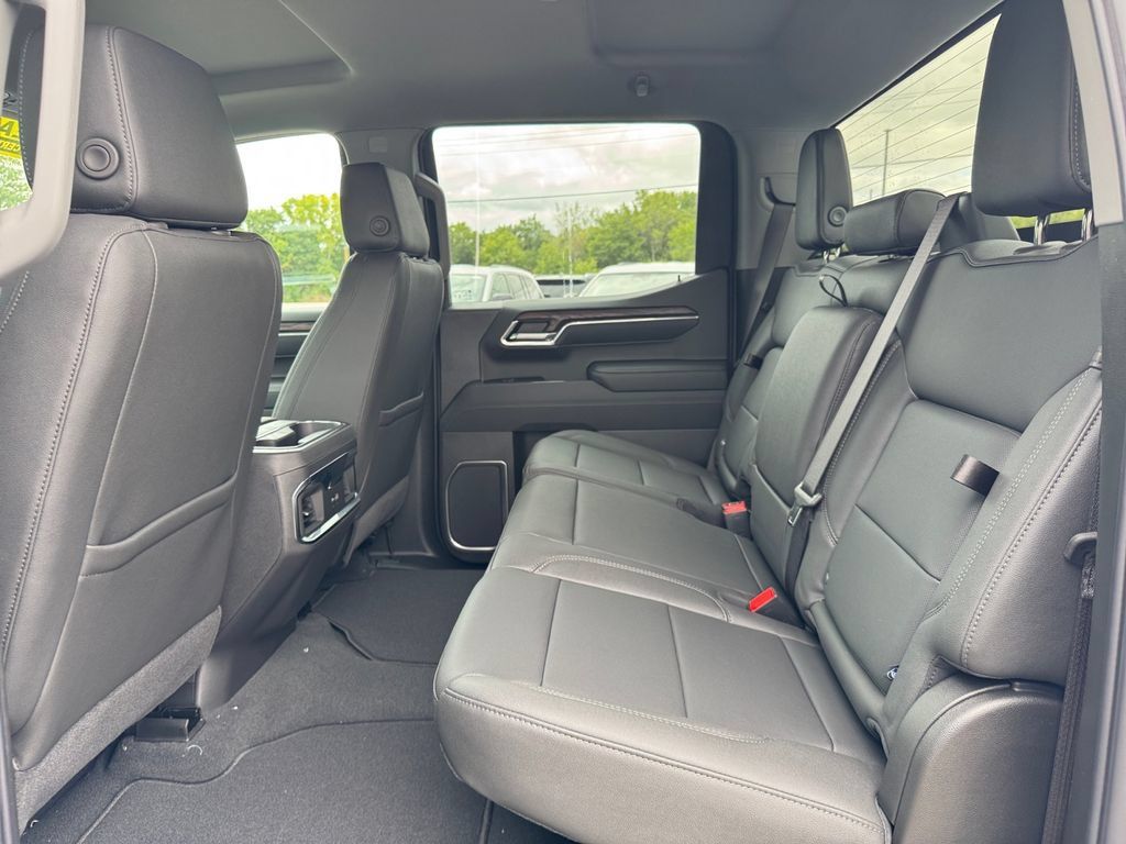 New 2026 GMC Sierra 1500 SLT w/ SLT Convenience Package AWD/4WD image 19
