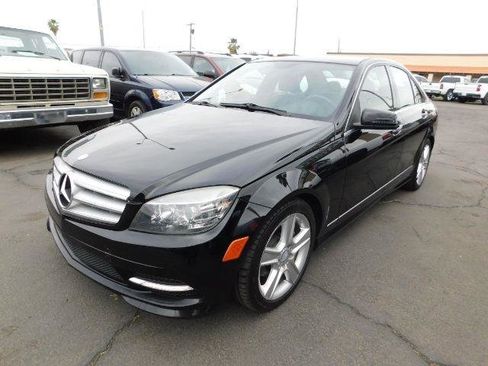 Used 2011 Mercedes-Benz C 300 Sedan image 3