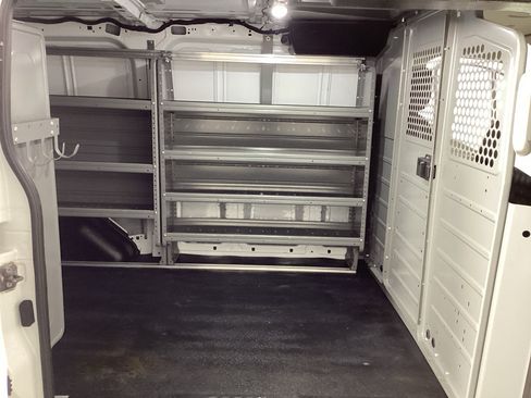 Used 2021 Ford Transit 150 Low Roof AWD image 21