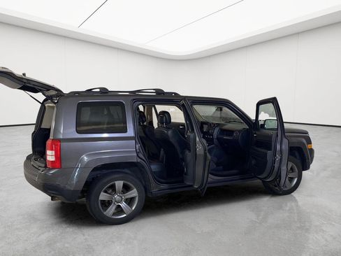 Used 2015 Jeep Patriot High Altitude AWD/4WD image 39
