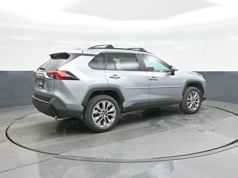 New 2025 Toyota RAV4 XLE Premium image 7