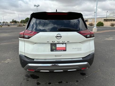 Certified 2021 Nissan Rogue Platinum AWD/4WD image 5