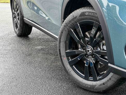 New 2026 Honda HR-V Sport image 3