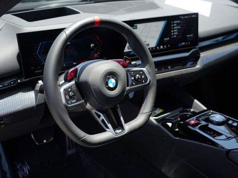 Used 2026 BMW M5 w/ Carbon Package AWD/4WD image 18