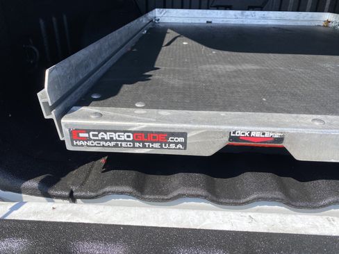 Used 2020 Chevrolet Colorado LT w/ Safety Package RWD image 14