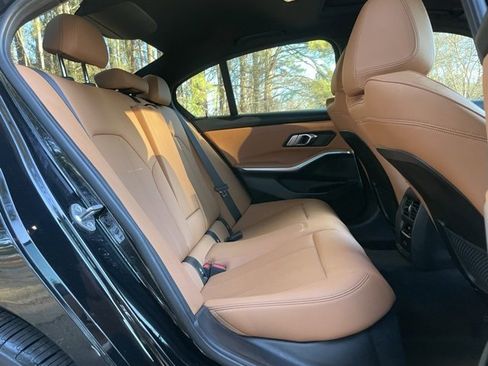 Used 2023 BMW 330i Sedan w/ Driving Assistance Package image 18