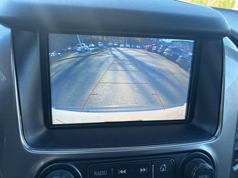 Used 2019 Chevrolet Tahoe LT image 27