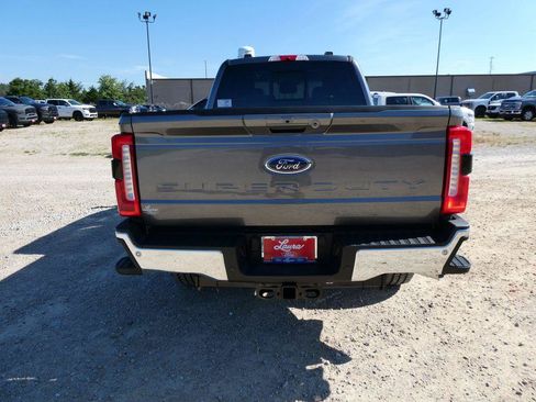 New 2026 Ford F250 Lariat AWD/4WD image 6