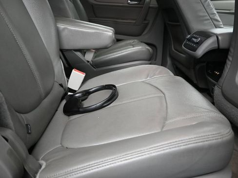 Used 2016 Chevrolet Traverse LT w/ Traveler's Package FWD image 22