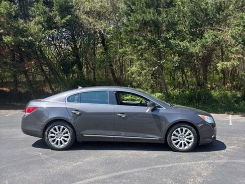 Used 2013 Buick LaCrosse Premium w/ Entertainment Package image 5