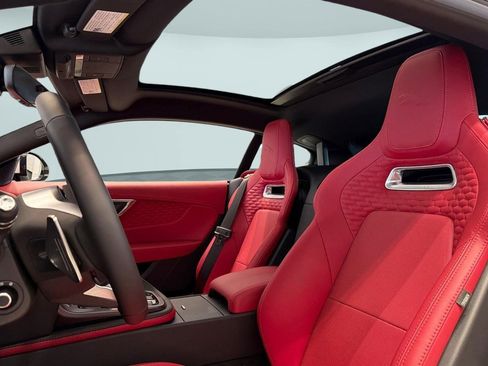 Used 2024 Jaguar F-TYPE R-Dynamic RWD image 19