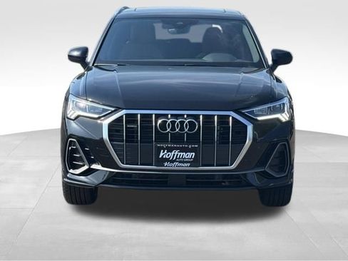 Certified 2023 Audi Q3 2.0T Premium Plus w/ Premium Plus Package AWD/4WD image 2