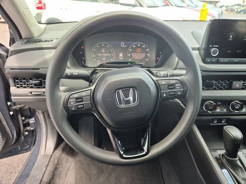 Used 2025 Honda Accord LX image 22