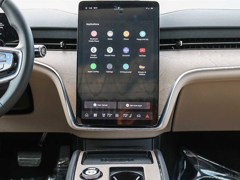 New 2025 Volvo EX90 Ultra image 15