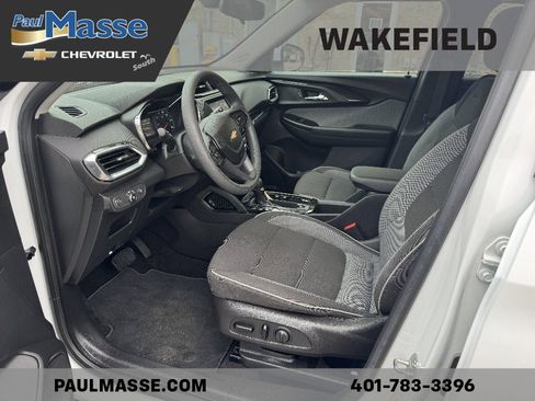 Used 2022 Chevrolet TrailBlazer LT AWD/4WD image 13
