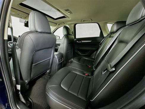 New 2025 MAZDA CX-5 AWD 2.5 S w/ Premium Plus Pkg image 4