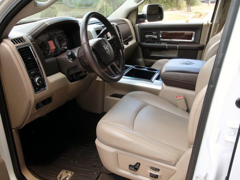 Used 2012 RAM 3500 Laramie w/ HD Snow Plow Prep Group AWD/4WD image 22