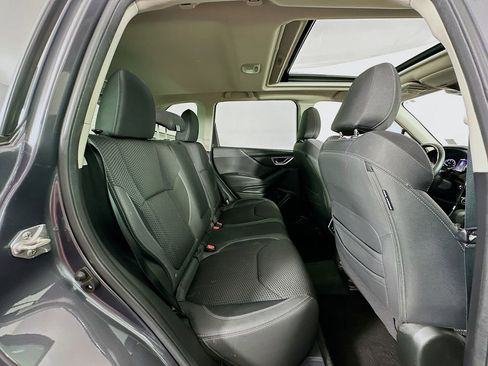Used 2023 Subaru Forester Premium AWD/4WD image 28