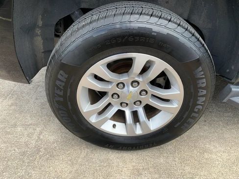 Used 2016 Chevrolet Tahoe LS RWD image 25
