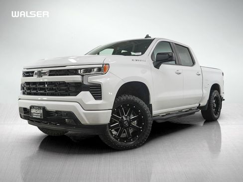 Used 2023 Chevrolet Silverado 1500 RST w/ Convenience Package II AWD/4WD image 1