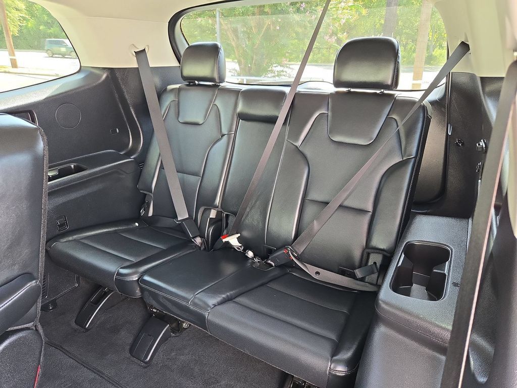 Used 2025 Kia Telluride S AWD/4WD image 29