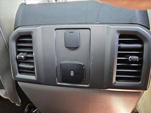 Certified 2019 Ford F150 XLT w/ Equipment Group 302A Luxury image 7