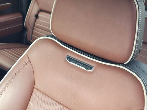 Used 2024 GMC Sierra 2500 Denali Ultimate image 15