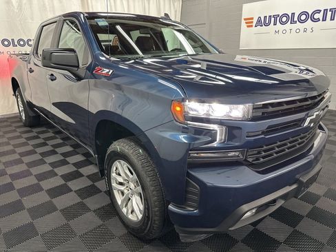 Used 2021 Chevrolet Silverado 1500 RST w/ Z71 Off-Road Package image 2