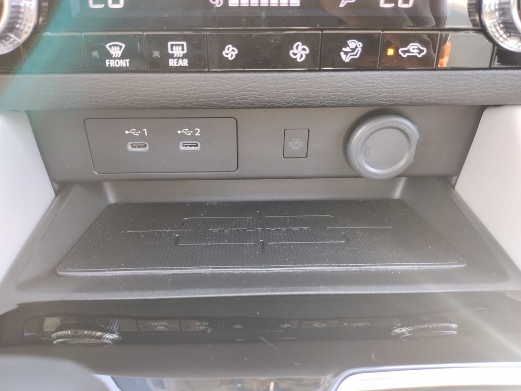 New 2026 Mitsubishi Outlander SE AWD/4WD image 25